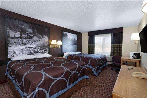 Hotel Super 8 By Wyndham Fountain Extérieur photo